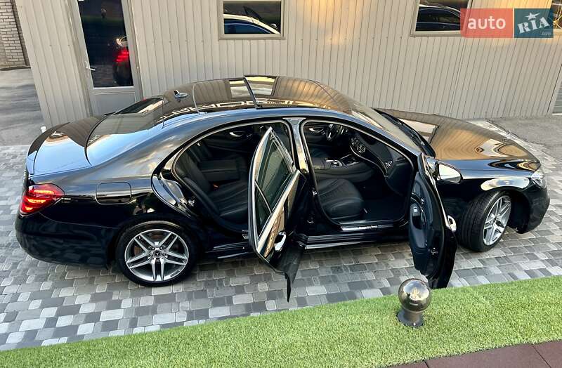 Седан Mercedes-Benz S-Class 2018 в Києві