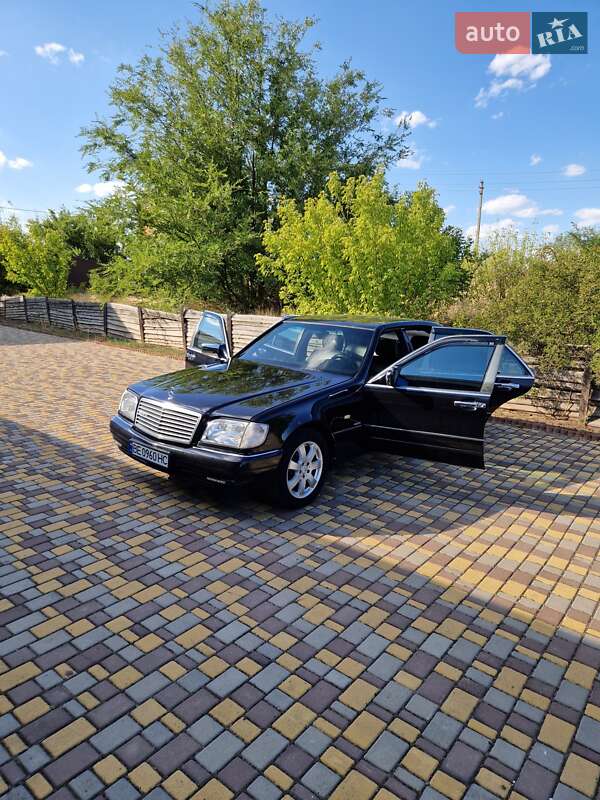 Седан Mercedes-Benz S-Class 1997 в Южноукраїнську