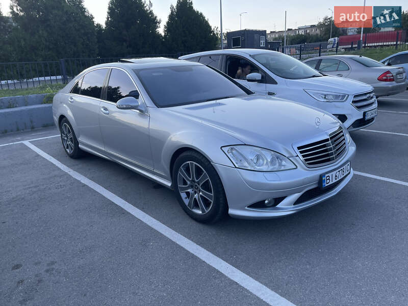 Седан Mercedes-Benz S-Class 2006 в Полтаве