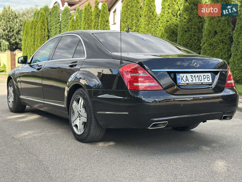 Седан Mercedes-Benz S-Class 2011 в Киеве
