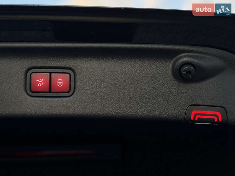 Седан Mercedes-Benz S-Class 2022 в Львове