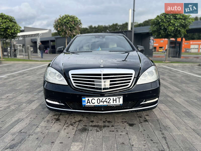 Седан Mercedes-Benz S-Class 2012 в Луцьку