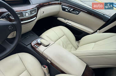 Седан Mercedes-Benz S-Class 2006 в 