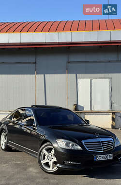 Седан Mercedes-Benz S-Class 2006 в Львове
