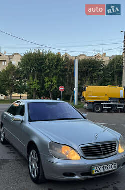 Седан Mercedes-Benz S-Class 2002 в Чернівцях
