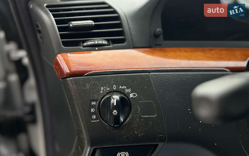 Седан Mercedes-Benz S-Class 2004 в Мукачевому