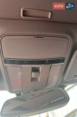 Седан Mercedes-Benz S-Class 2009 в 