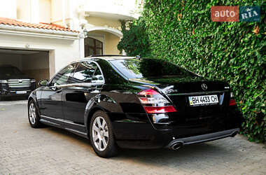 Седан Mercedes-Benz S-Class 2008 в 