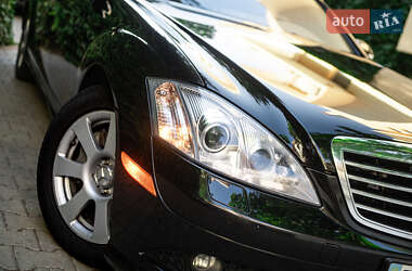 Седан Mercedes-Benz S-Class 2008 в 