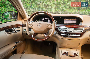 Седан Mercedes-Benz S-Class 2008 в 