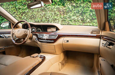 Седан Mercedes-Benz S-Class 2008 в 
