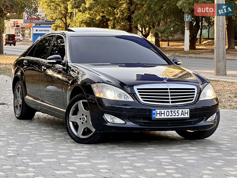 Седан Mercedes-Benz S-Class 2006 в Одесі