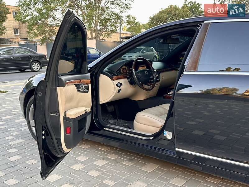 Седан Mercedes-Benz S-Class 2006 в Одесі