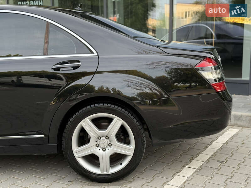 Седан Mercedes-Benz S-Class 2008 в Хмельницком