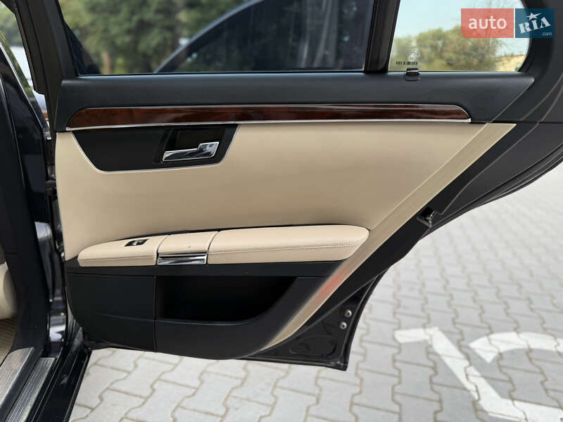 Седан Mercedes-Benz S-Class 2008 в Хмельницком