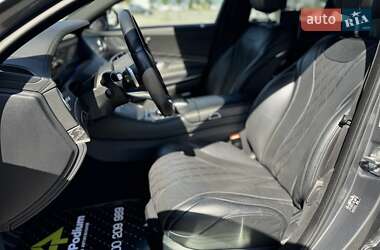 Седан Mercedes-Benz S-Class 2018 в 