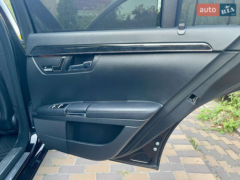 Седан Mercedes-Benz S-Class 2011 в Києві