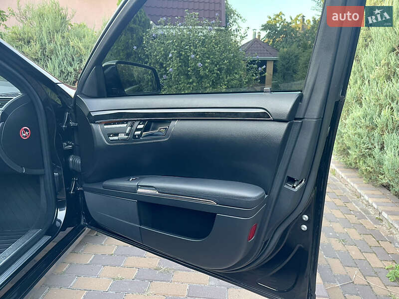 Седан Mercedes-Benz S-Class 2011 в Києві