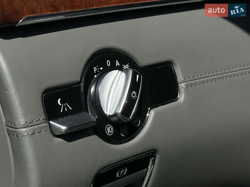 Седан Mercedes-Benz S-Class 2008 в Днепре