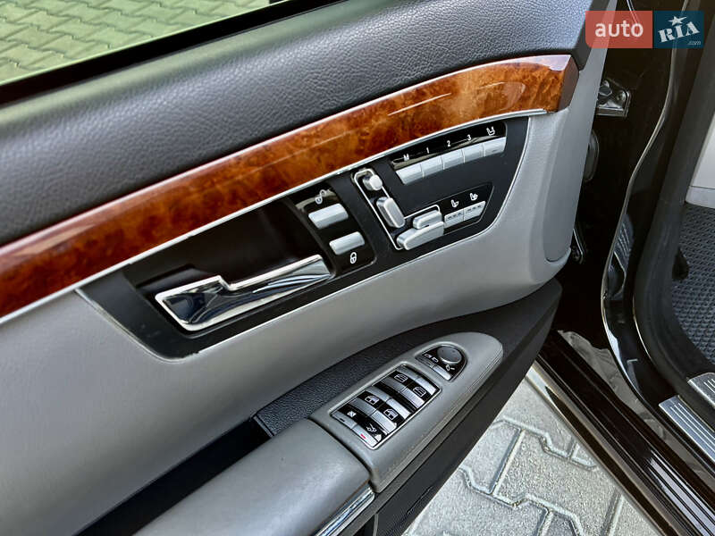 Седан Mercedes-Benz S-Class 2005 в Тернополе