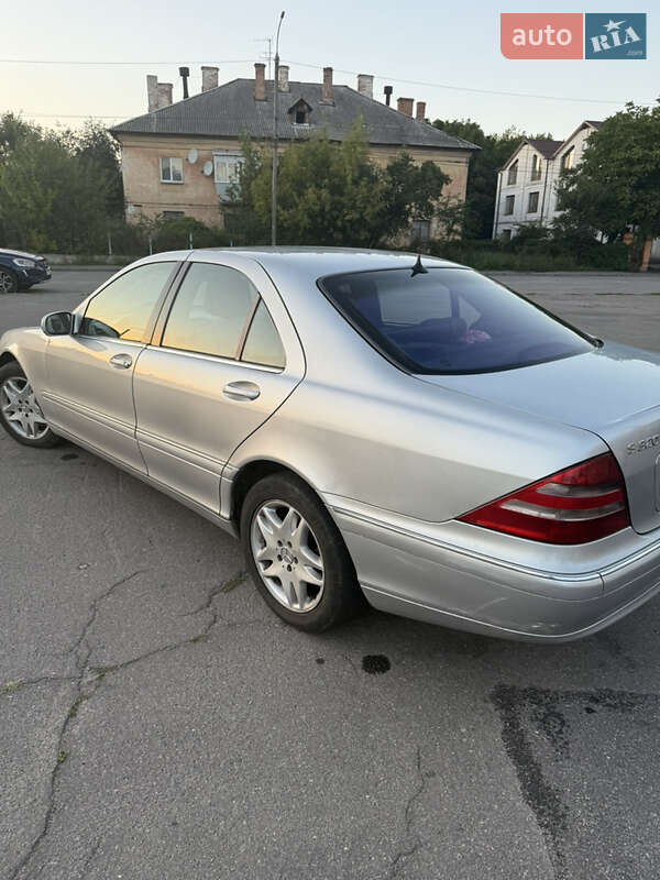 Седан Mercedes-Benz S-Class 2001 в Виннице