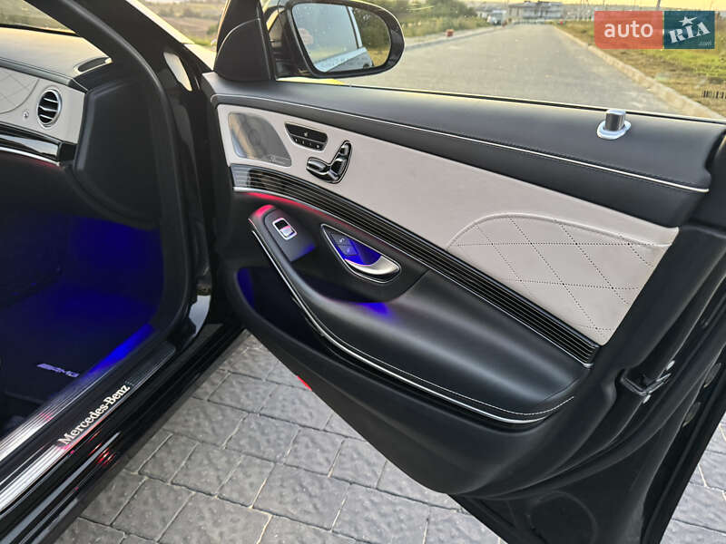 Седан Mercedes-Benz S-Class 2015 в Львові