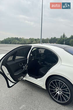 Седан Mercedes-Benz S-Class 2021 в 