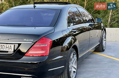Седан Mercedes-Benz S-Class 2010 в 