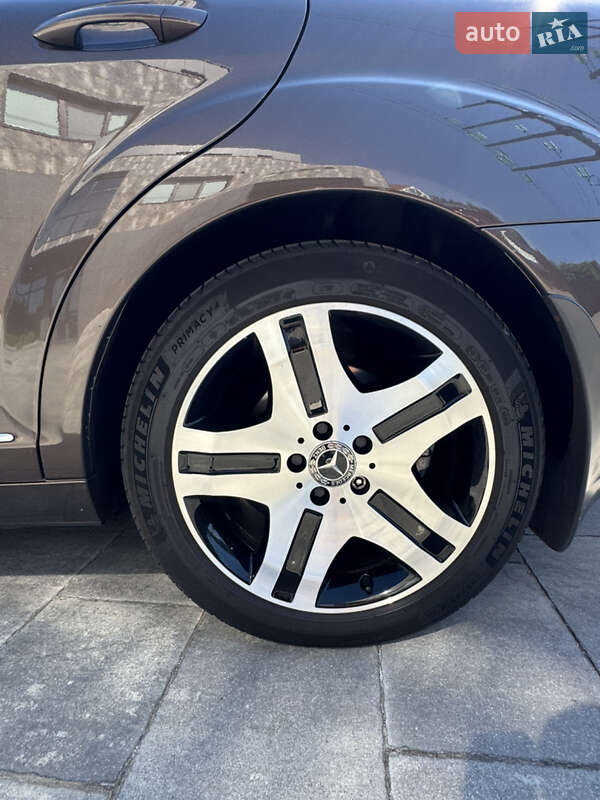 Седан Mercedes-Benz S-Class 2011 в Киеве