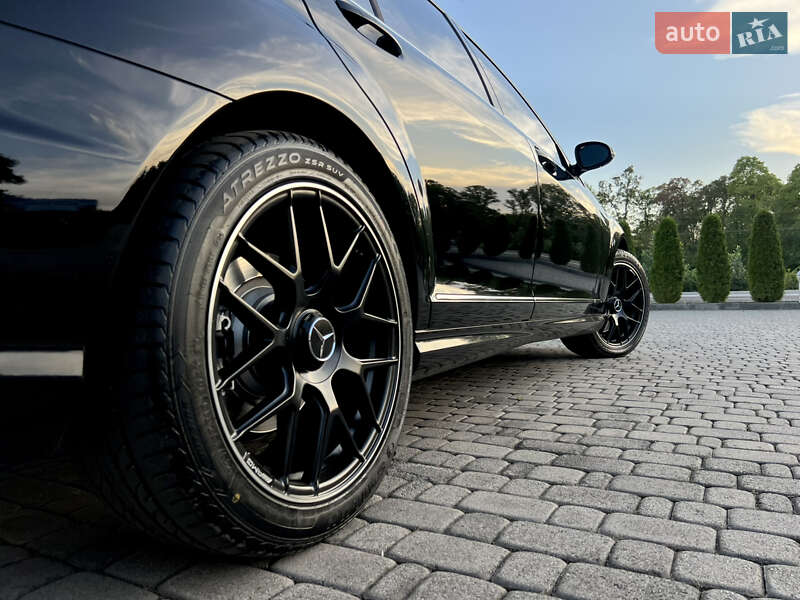 Седан Mercedes-Benz S-Class 2008 в Черновцах