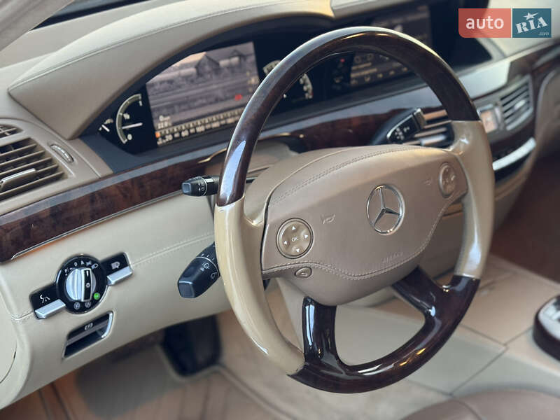 Седан Mercedes-Benz S-Class 2006 в Тернополе