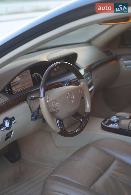 Седан Mercedes-Benz S-Class 2006 в Тернополе