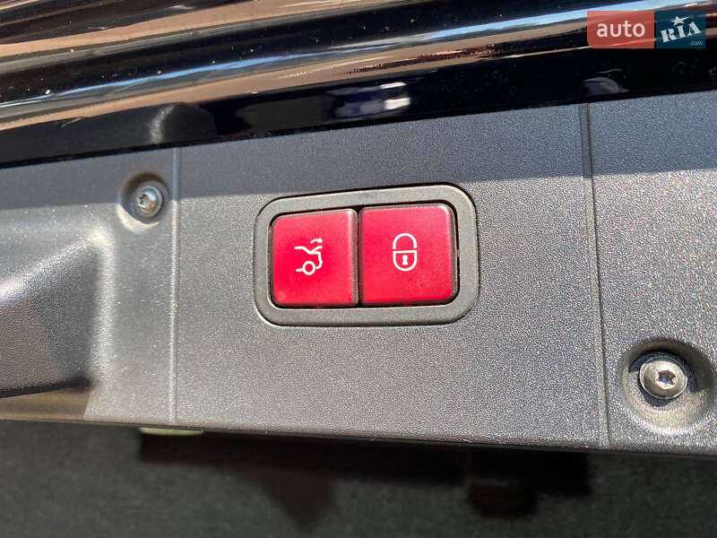 Седан Mercedes-Benz S-Class 2010 в Киеве