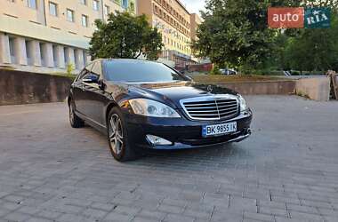 Седан Mercedes-Benz S-Class 2007 в 