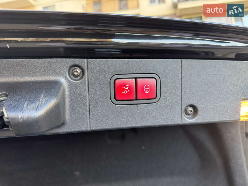 Седан Mercedes-Benz S-Class 2008 в Одессе