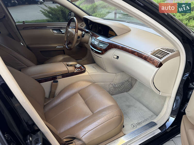Седан Mercedes-Benz S-Class 2008 в Одессе