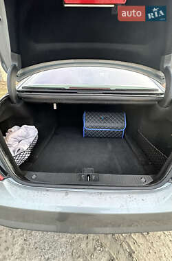 Седан Mercedes-Benz S-Class 2012 в 