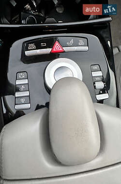 Седан Mercedes-Benz S-Class 2012 в 