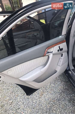 Седан Mercedes-Benz S-Class 2003 в  фото 10 Седан Mercedes-Benz S-Class 2003 в