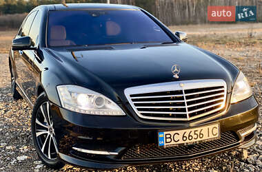 Седан Mercedes-Benz S-Class 2006 в 