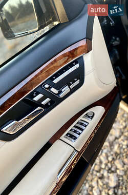 Седан Mercedes-Benz S-Class 2006 в 
