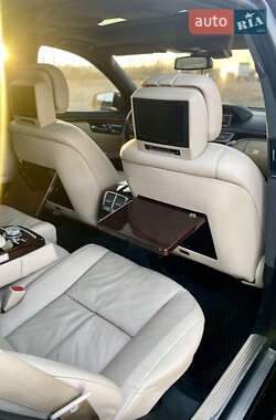 Седан Mercedes-Benz S-Class 2006 в 