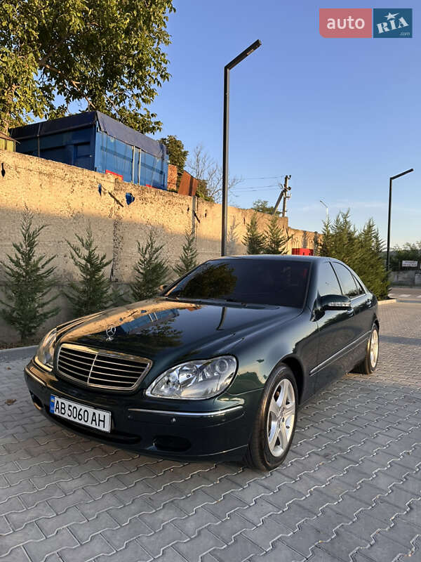 Седан Mercedes-Benz S-Class 2002 в 