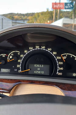 Седан Mercedes-Benz S-Class 2002 в 