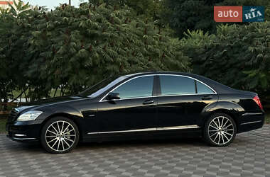 Седан Mercedes-Benz S-Class 2011 в 