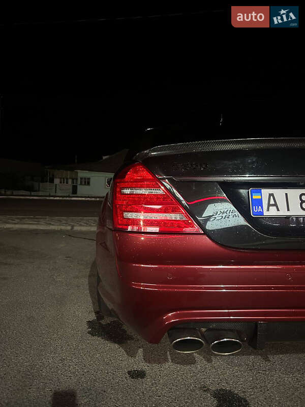 Седан Mercedes-Benz S-Class 2005 в Іванкові