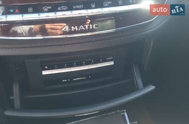Седан Mercedes-Benz S-Class 2012 в 