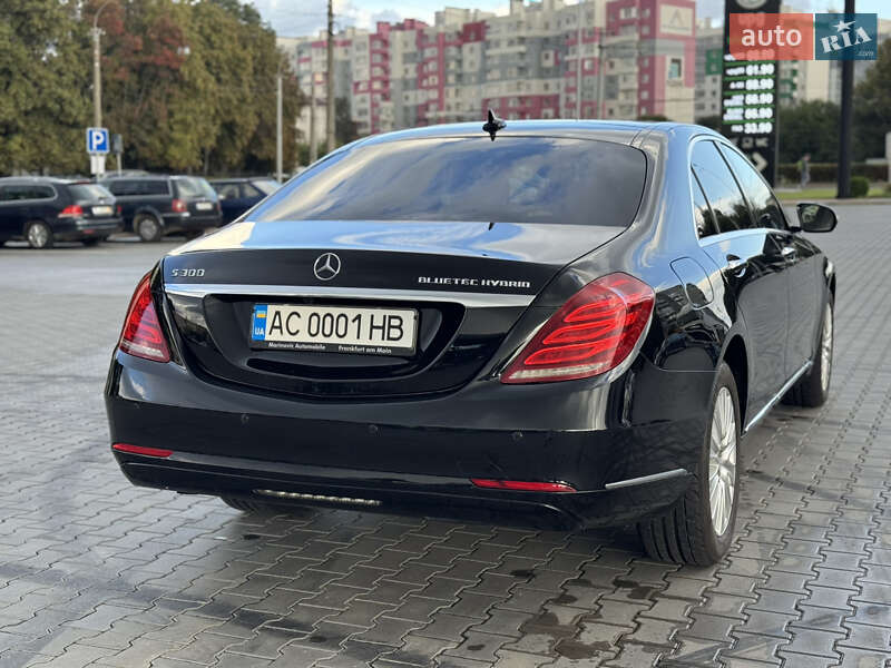 Седан Mercedes-Benz S-Class 2014 в Луцке