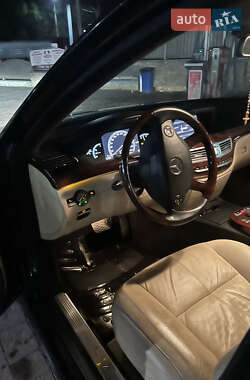Седан Mercedes-Benz S-Class 2006 в 