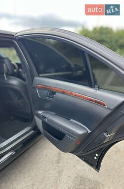 Седан Mercedes-Benz S-Class 2008 в 